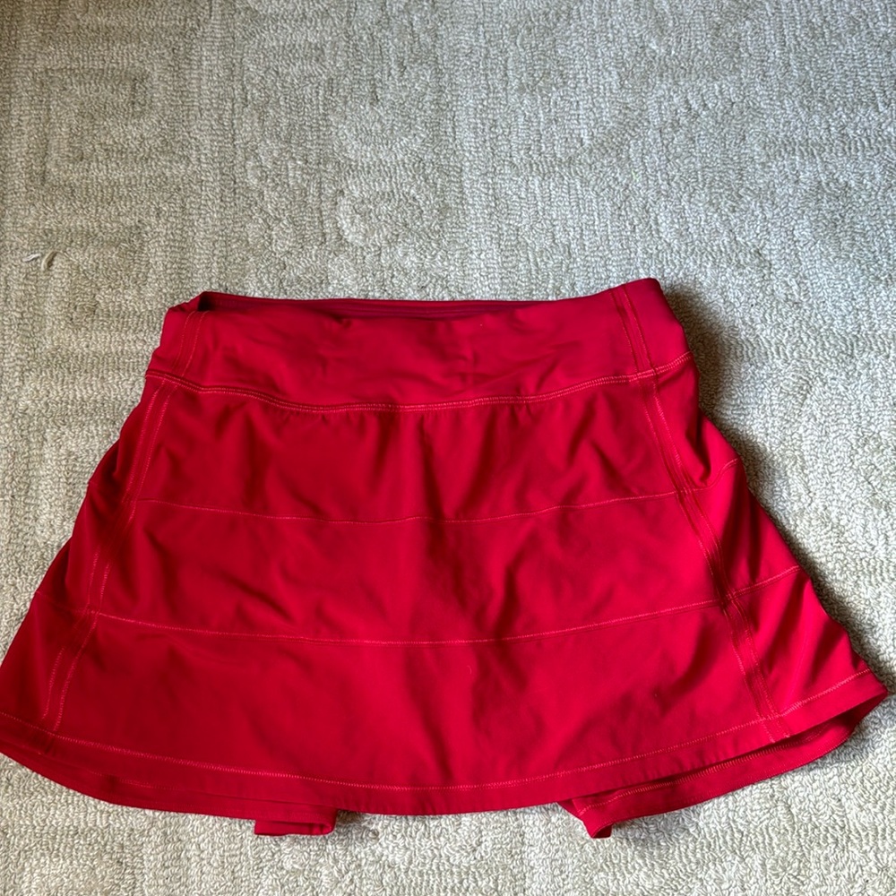 Red pace rival skirt